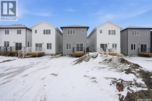 527 Sharma Crescent, Saskatoon, SK - Outdoor