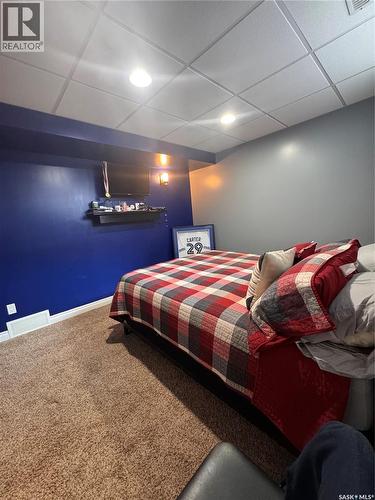 1916 Jesse Bay, Estevan, SK - Indoor Photo Showing Bedroom