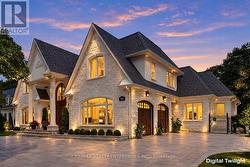 1511 BROADMOOR AVENUE  Mississauga, ON L5G 3T7