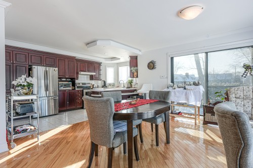 Salle à manger - 411A Ch. Des Patriotes, Saint-Mathias-Sur-Richelieu, QC - Indoor Photo Showing Dining Room