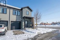 1 STONEHART LANE  Barrie, ON L4M 7E8