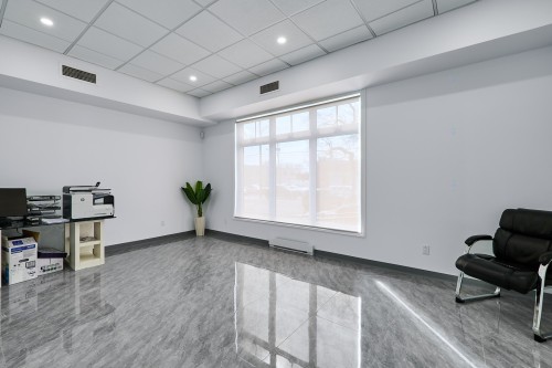 Salle de conférence - 1120 Boul. Du Curé-Labelle, Blainville, QC - Indoor Photo Showing Other Room