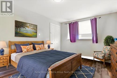 118 Chandler Drive, Kitchener, ON - Indoor Photo Showing Bedroom