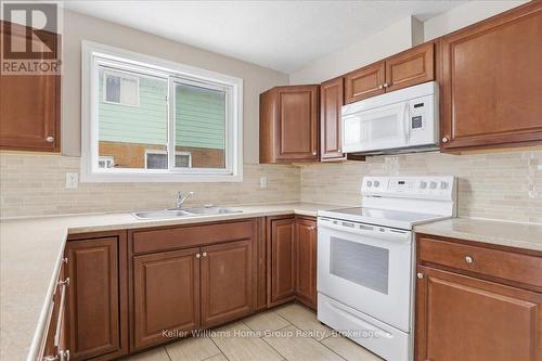 118 Chandler Drive, Kitchener, ON - Indoor Photo Showing Kitchen With Double Sink