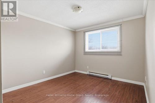118 Chandler Drive, Kitchener, ON - Indoor Photo Showing Other Room