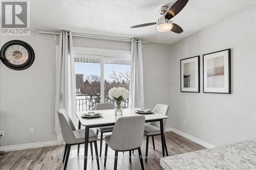 118 Chandler Drive, Kitchener, ON - Indoor Photo Showing Dining Room