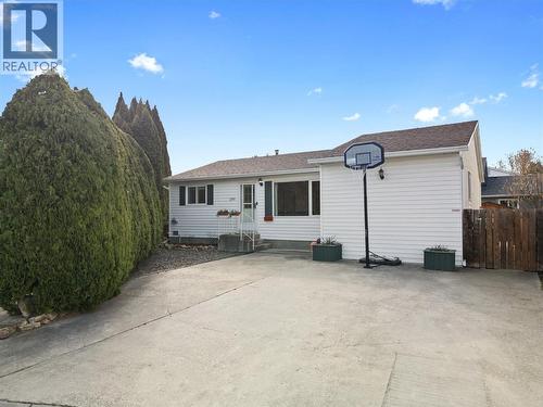 1233 Turri Avenue  Kelowna, BC V1Y 8N7