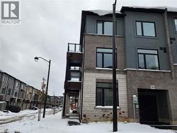 155 EQUESTRIAN Way Unit# 121  Cambridge, ON N3E 0E8