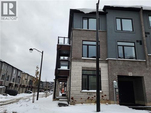 155 EQUESTRIAN Way Unit# 121  Cambridge, ON N3E 0E8