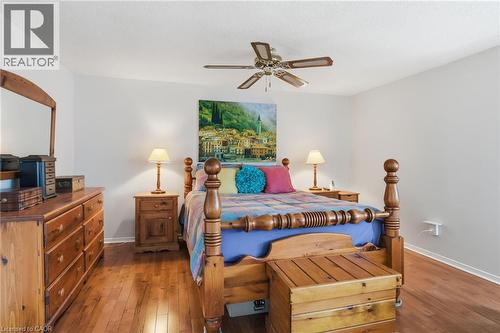 3192 Colebrook Court, Mississauga, ON - Indoor Photo Showing Bedroom