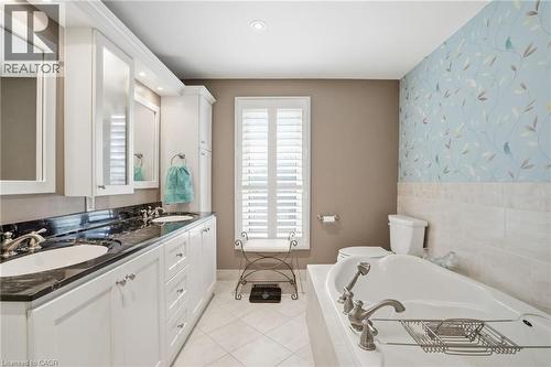 3192 Colebrook Court, Mississauga, ON - Indoor Photo Showing Bathroom