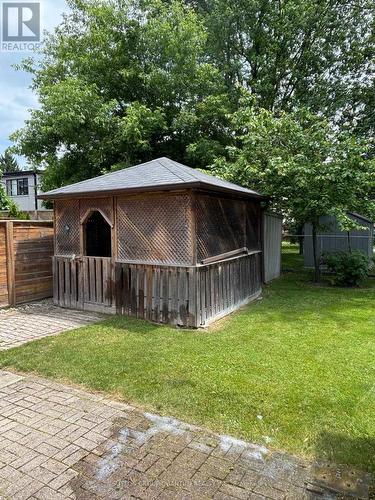 61 Forest Avenue, Mississauga, ON - Outdoor With Backyard