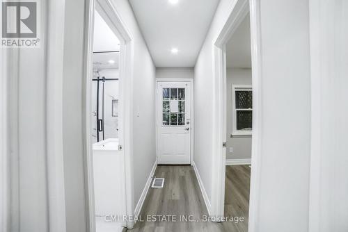 86 Adair Avenue S, Hamilton, ON - Indoor Photo Showing Other Room