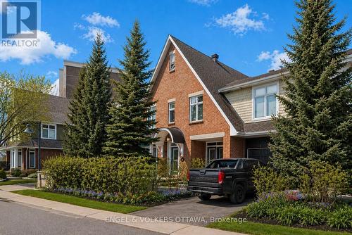 145 Manorhill Private, Ottawa, ON - Outdoor With Facade