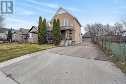 284 BURGAR STREET  Welland (Welland Downtown), ON L3B 2T6