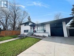 18 WINSDALE ROAD  Toronto, ON M9C 2W8