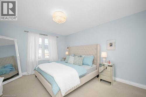 Gorgeous Primary Bedroom w/4pc Ensuite & W-I Closet - 3140 Edgar Avenue, Burlington, ON - Indoor Photo Showing Bedroom