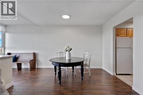 24 Midland Drive Unit# 708, Kitchener, ON - Indoor Photo Showing Dining Room