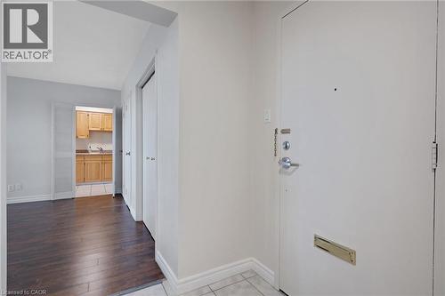 24 Midland Drive Unit# 708, Kitchener, ON - Indoor Photo Showing Other Room