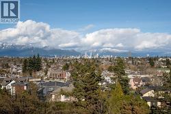 2856 W KING EDWARD AVENUE  Vancouver, BC V6L 1T9