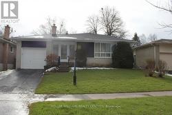 356 DENNIE AVENUE  Newmarket, ON L3Y 4M7