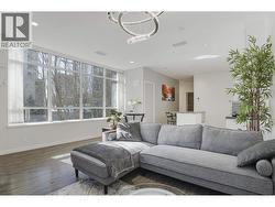 21 7338 GOLLNER AVENUE  Richmond, BC V6Y 0H8