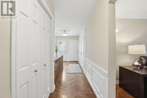 1995 Kerns Road, Burlington, ON - Indoor Photo Showing Other Room