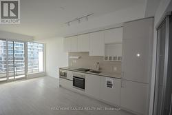 3906 MASTER - 898 PORTAGE PARKWAY Vaughan, ON L4K 0J6