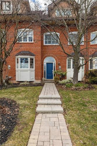 68 TRADEWIND Drive  Oakville, ON L6L 6K8