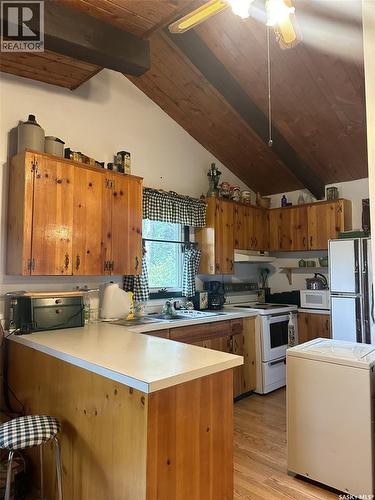 19 Jan Avenue, Northern Admin District, SK - Indoor Photo Showing Kitchen