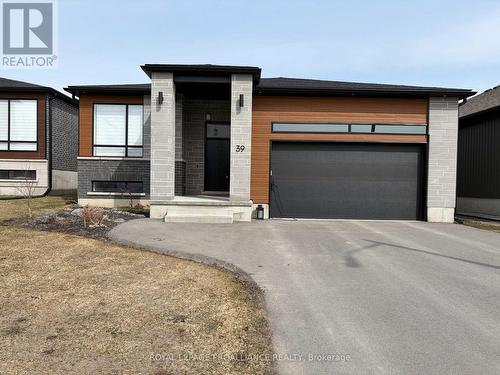 39 SCHMIDT WAY  Quinte West (Murray Ward), ON K8V 0L5