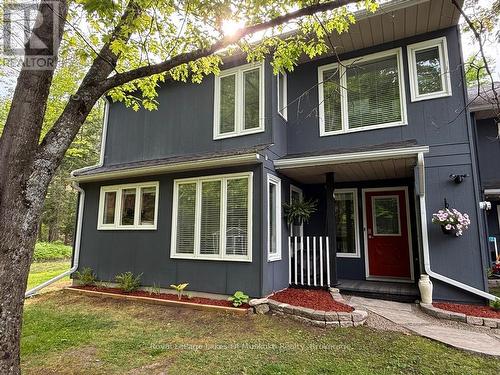 4 - 1551 HIDDEN VALLEY ROAD  Huntsville (Chaffey), ON P1H 1A4