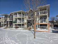 20 37 Willow Street  Mitchell, MB R5G 1J1