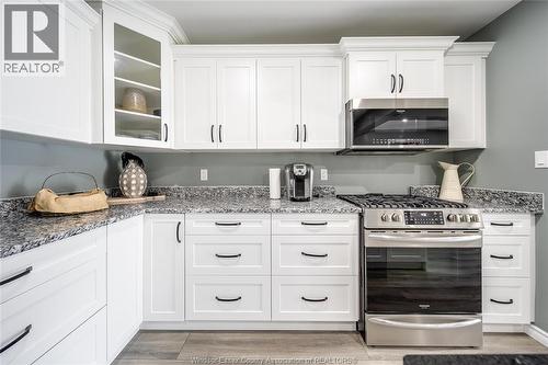 178 First Street, Belle River, ON - Indoor Photo Showing Kitchen With Upgraded Kitchen