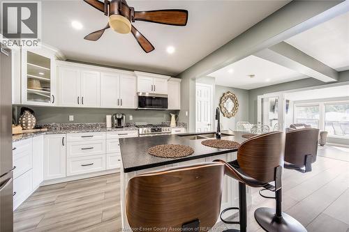 178 First Street, Belle River, ON - Indoor Photo Showing Kitchen With Upgraded Kitchen