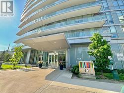2910 - 70 FOREST MANOR ROAD Toronto, ON M2J 0A9