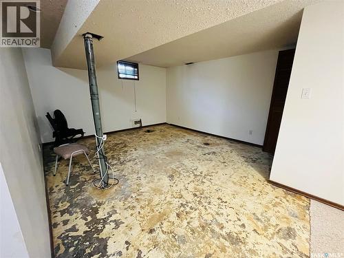 45 6Th Avenue Ne, Swift Current, SK - Indoor