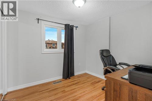 2 Envoy Boulevard, Hamilton, ON - Indoor Photo Showing Office