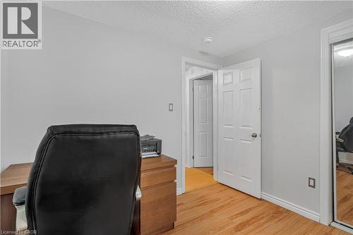 2 Envoy Boulevard, Hamilton, ON - Indoor Photo Showing Office