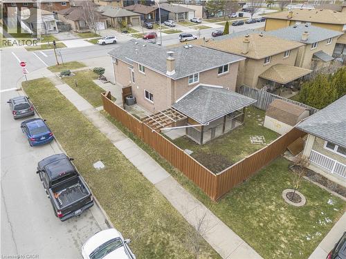 2 Envoy Boulevard, Hamilton, ON - Outdoor