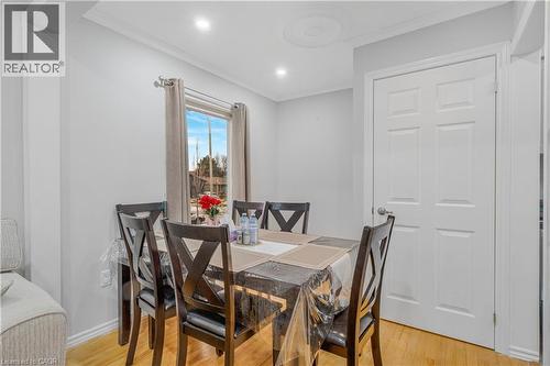 2 Envoy Boulevard, Hamilton, ON - Indoor Photo Showing Dining Room