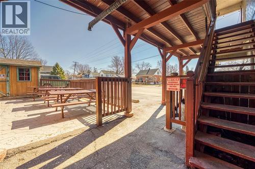 1548 St. Clair Parkway Unit# 1 Upper, St Clair, ON - Outdoor