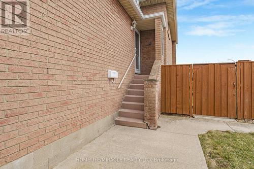 2 Envoy Boulevard, Hamilton, ON - Outdoor With Exterior