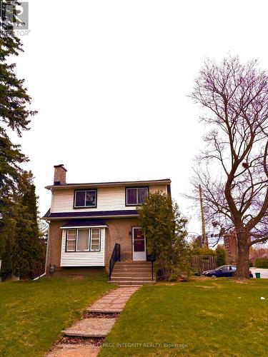 1085 RICHARD AVENUE  Ottawa, ON K1H 8C3