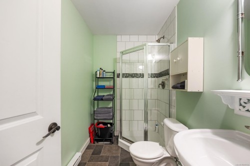 3328 Third St, Cumberland, BC 