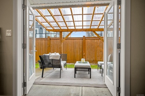 817 Tracker Pl, Comox, BC 