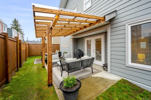 817 Tracker Pl, Comox, BC 