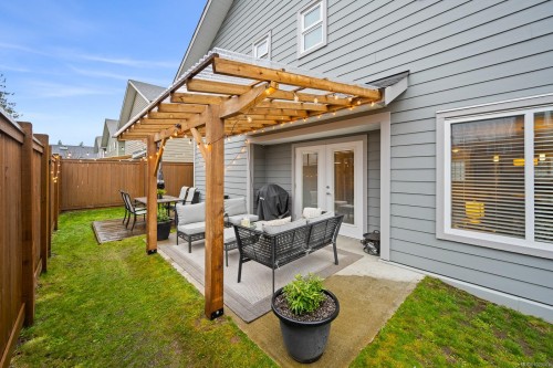 817 Tracker Pl, Comox, BC 