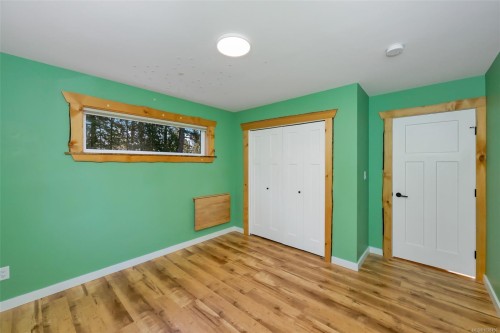 1696 Peerless Rd, Cobble Hill, BC 