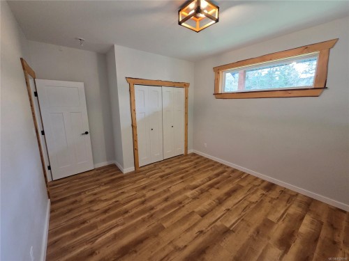 1696 Peerless Rd, Cobble Hill, BC 